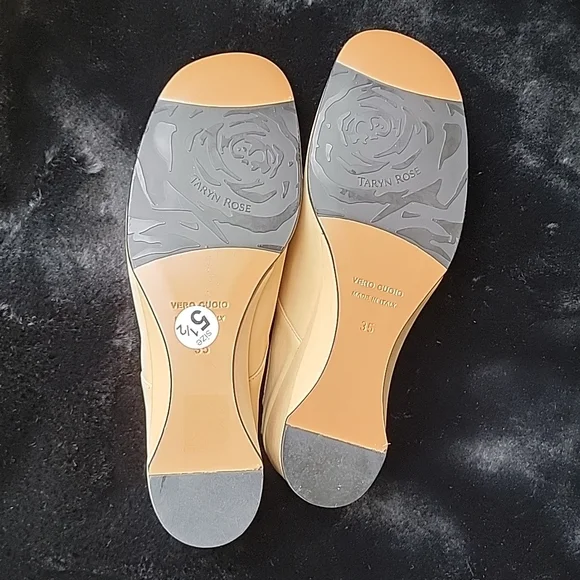 Taryn Rose Cream Butter Soft Slide-In - Picture 3 of 7